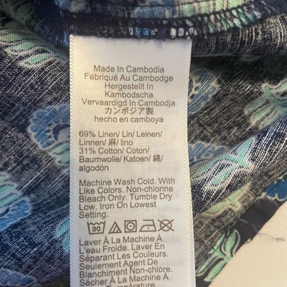 J. Crew Navy Linen/Cotton Blue Sleeveless Patterned Top, Keyhole Back, Size 3X - Picture 4 of 10